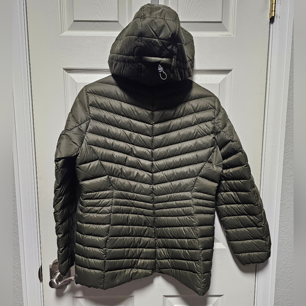 Lands' End Women's Packable Dark Green Puffer - Size Small - Picture 2 of 6
